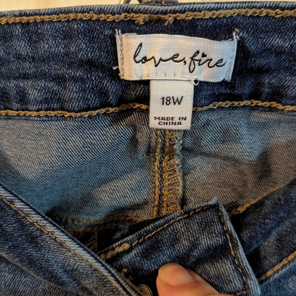 Women's jeans